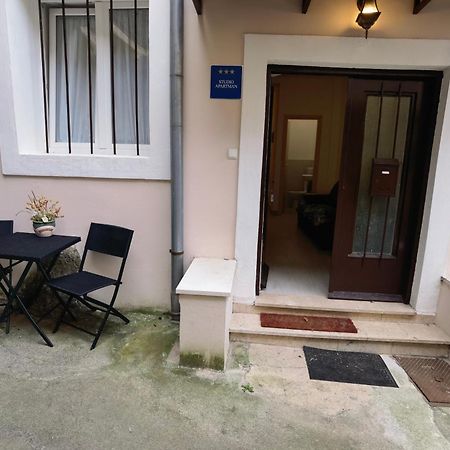 Apartment Zlatko , Ten Steps To The Sea Опатия Экстерьер фото