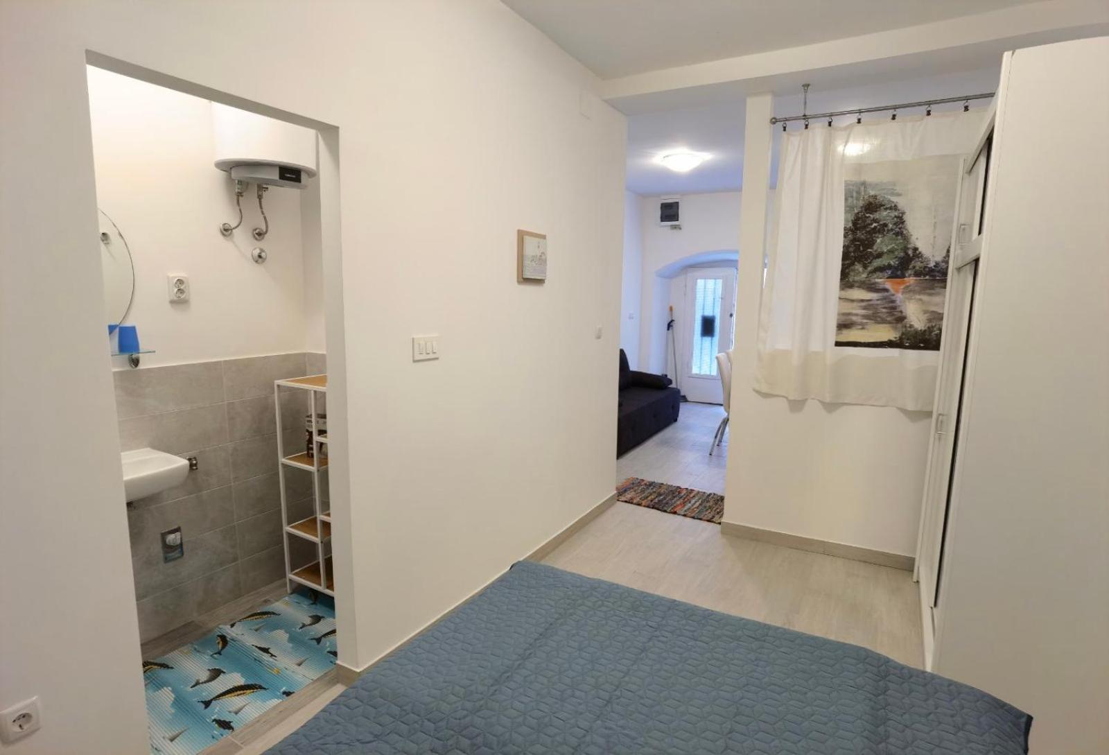 Apartment Zlatko , Ten Steps To The Sea Опатия Экстерьер фото